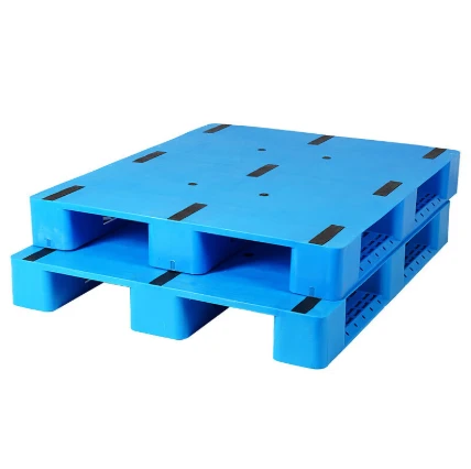 Lame virnastatud plastist kaubaalus